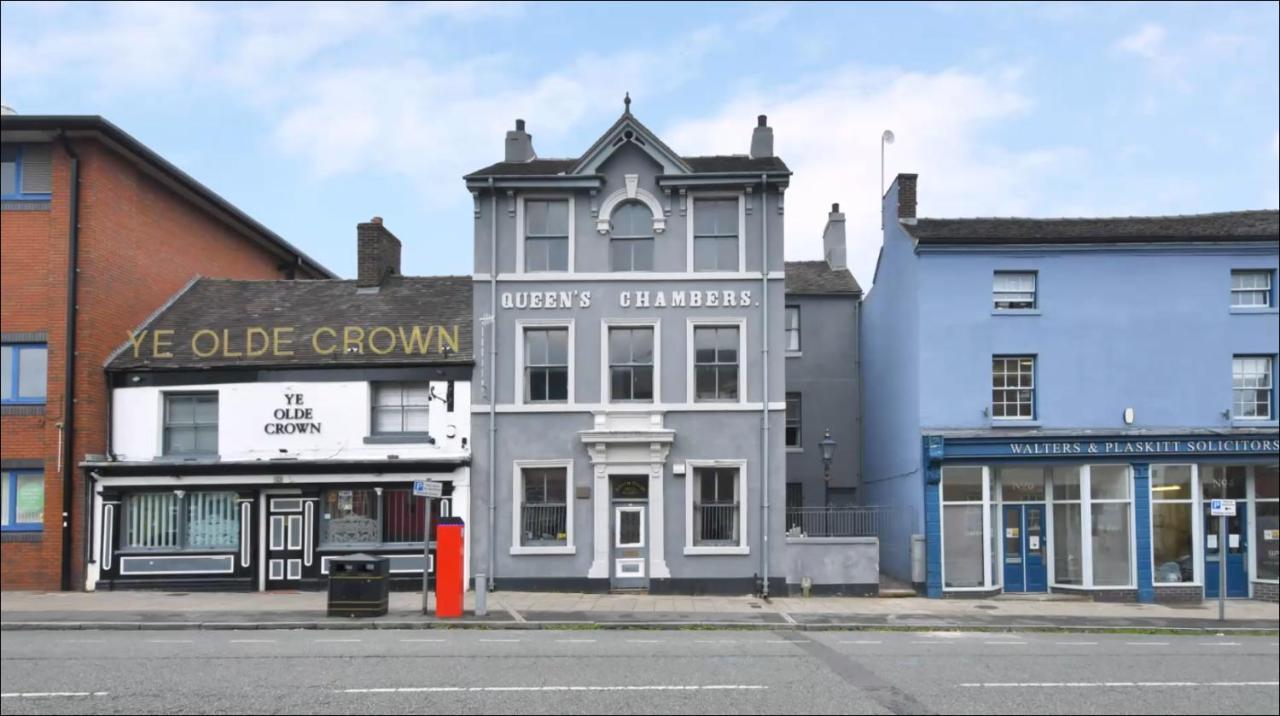 Stoke-on-Trent Westport Road 아파트 외부 사진